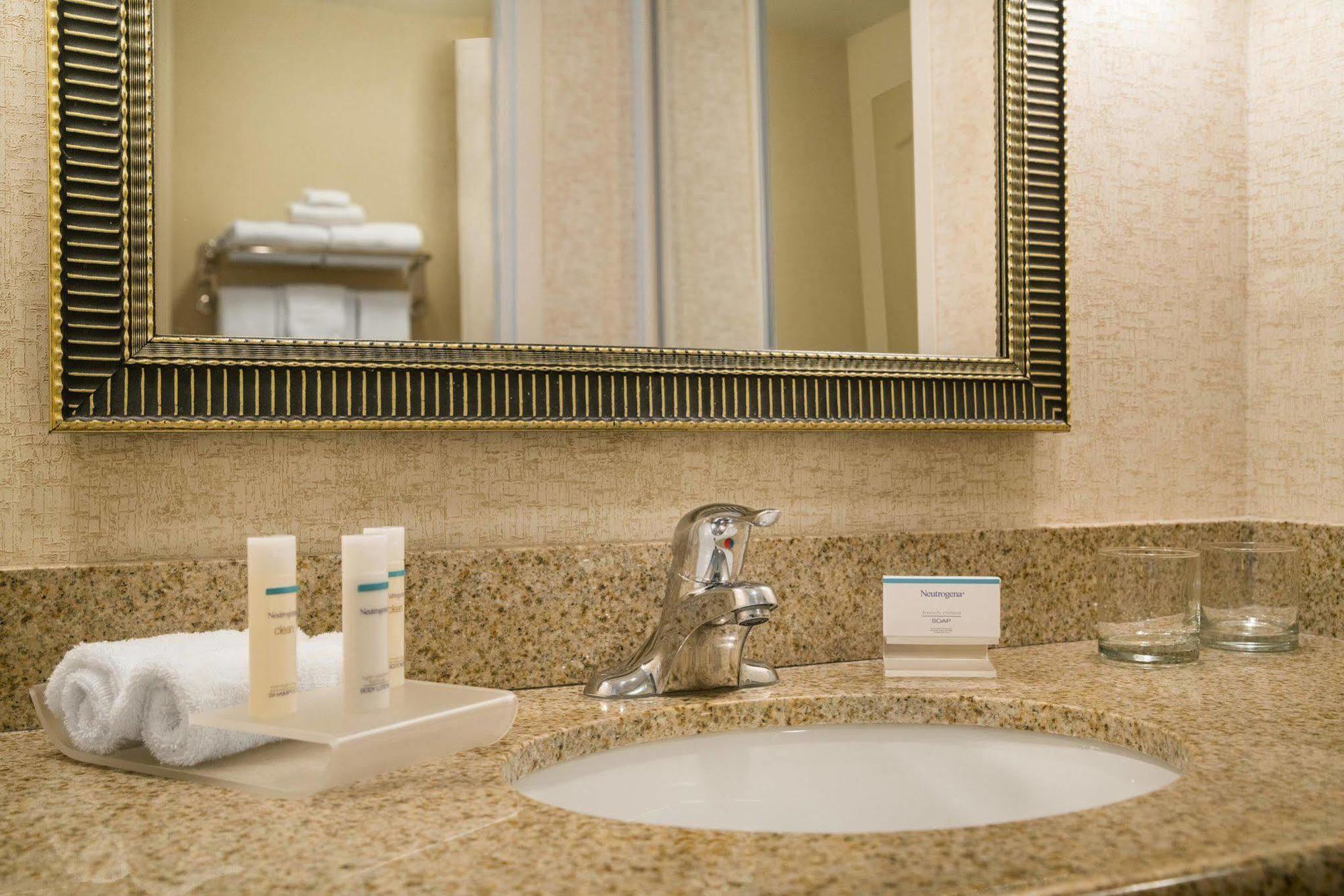 Homewood Suites By Hilton Hartford Downtown Exteriör bild