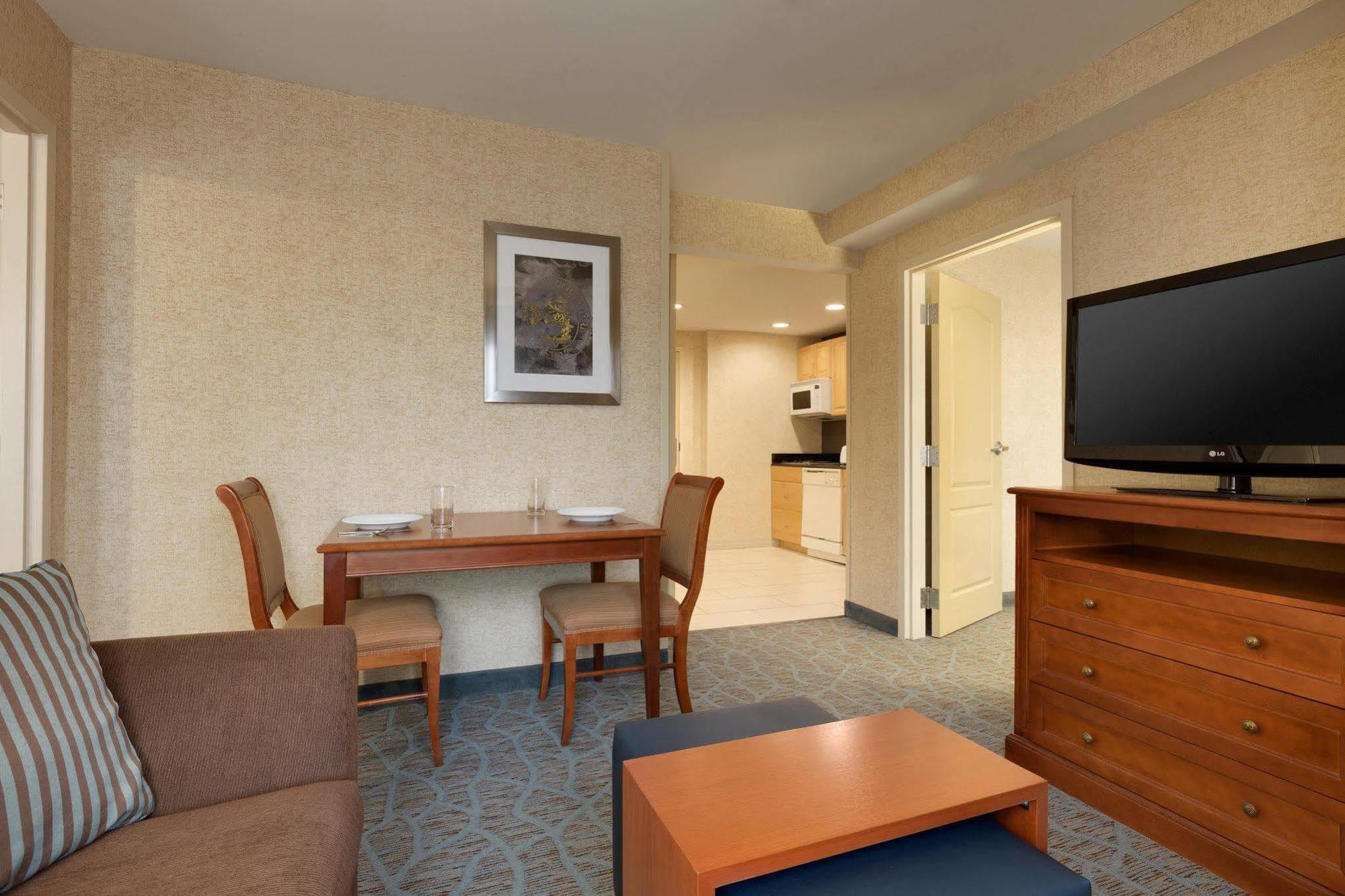 Homewood Suites By Hilton Hartford Downtown Exteriör bild